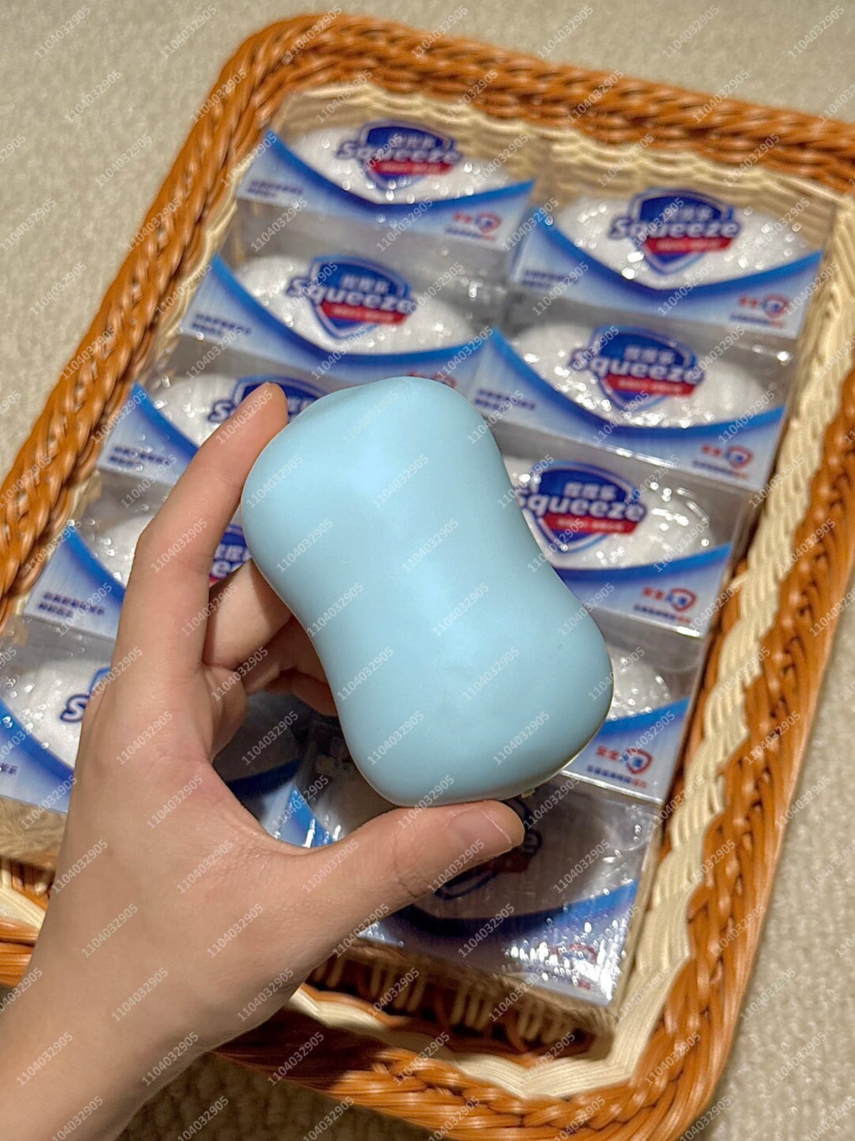 Crunchy Soap Squishy Ball – Moldable ASMR Squeeze Toy